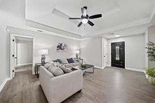 916 Bass Ct, Lawrenceville, GA 30043 - Photo 17