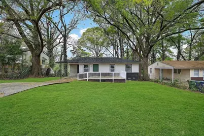 231 Glenrose Circle SW, Atlanta, GA 30354 - Photo 1
