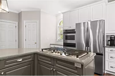 1121 Promontory Drive, Marietta, GA 30062 - Photo 19