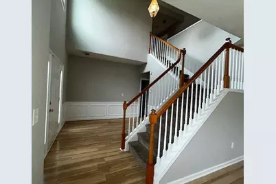 658 Glenbarrett Court NE, Marietta, GA 30066 - Photo 3