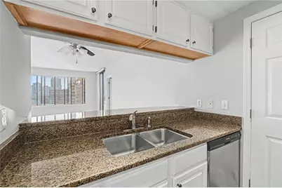 3481 Lakeside Drive NE #2107, Atlanta, GA 30326 - Photo 13