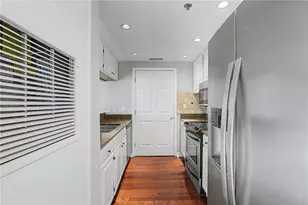 3481 Lakeside Dr NE, Atlanta, GA 30326 - Photo 13