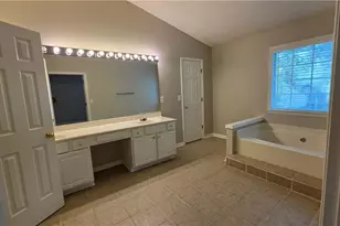 11620 Bentham Ct, Johns Creek, GA 30005 - Photo 15