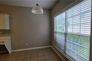 11620 Bentham Ct, Johns Creek, GA 30005 - Photo 9