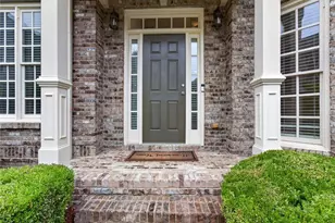 2530 Trailing Ivy Way, Buford, GA 30519 - Photo 3