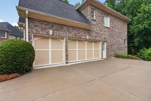 2530 Trailing Ivy Way, Buford, GA 30519 - Photo 63