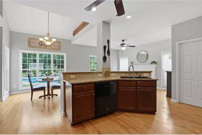3210 Chippewa Run NW, Kennesaw, GA 30152 - Photo 11