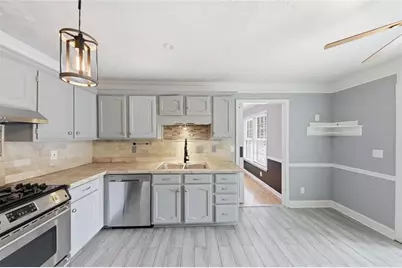310 Crescentview Court, Lawrenceville, GA 30044 - Photo 17