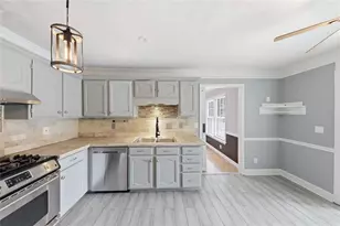 310 Crescentview Ct, Lawrenceville, GA 30044 - Photo 17