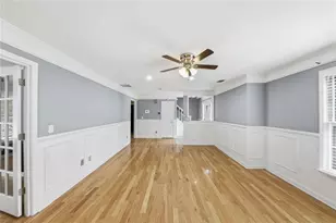 310 Crescentview Ct, Lawrenceville, GA 30044 - Photo 9
