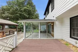 310 Crescentview Ct, Lawrenceville, GA 30044 - Photo 43