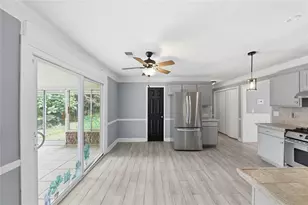 310 Crescentview Ct, Lawrenceville, GA 30044 - Photo 15