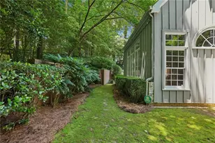 2577 Red Valley Rd NW, Atlanta, GA 30305 - Photo 35