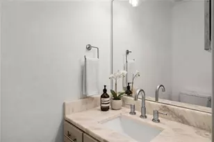 1069 Woodbridge Hollow NE, Atlanta, GA 30306 - Photo 7