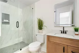 2744 Marco Dr NW, Atlanta, GA 30318 - Photo 13