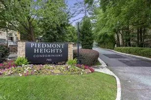 713 Summit N Dr NE, Atlanta, GA 30324 - Photo 27
