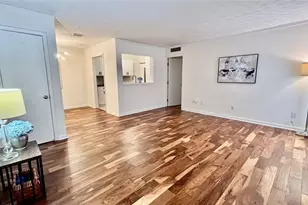713 Summit N Dr NE, Atlanta, GA 30324 - Photo 5