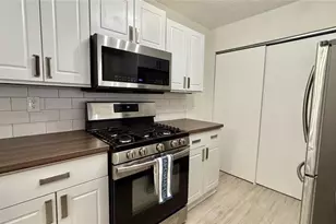 713 Summit N Dr NE, Atlanta, GA 30324 - Photo 11