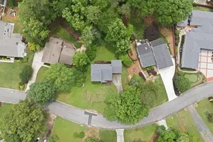 4125 Lakeshore Way NE, Marietta, GA 30067 - Photo 11