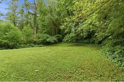 4125 Lakeshore Way NE, Marietta, GA 30067 - Photo 5