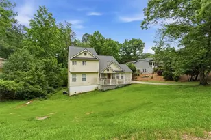 4125 Lakeshore Way NE, Marietta, GA 30067 - Photo 3