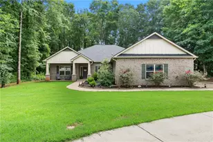 537 Forest Path, Jefferson, GA 30549 - Photo 3