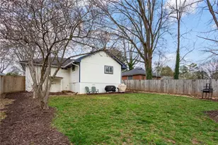 852 Frances Dr, Smyrna, GA 30080 - Photo 5
