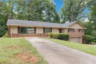 3279 Guynelle Dr, Marietta, GA 30066 - Photo 5