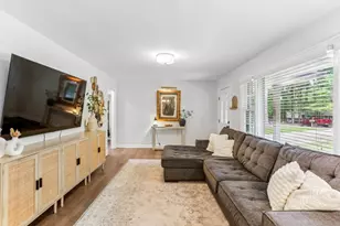 1879 Long Dr, Decatur, GA 30032 - Photo 9