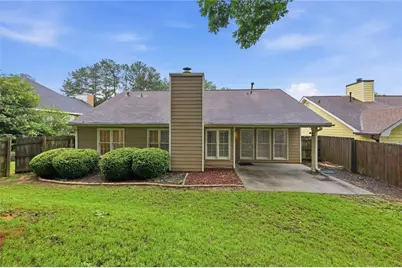 685 Hunters Creek Lane, Lawrenceville, GA 30043 - Photo 31