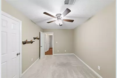 685 Hunters Creek Lane, Lawrenceville, GA 30043 - Photo 17
