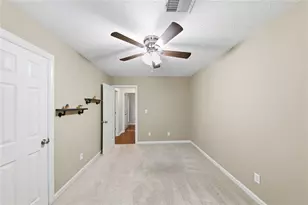 685 Hunters Creek Ln, Lawrenceville, GA 30043 - Photo 17