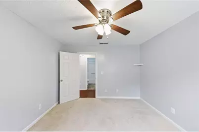 685 Hunters Creek Lane, Lawrenceville, GA 30043 - Photo 19