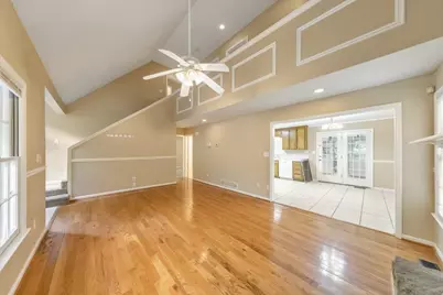 2648 Foxglove Drive SW, Marietta, GA 30064 - Photo 3