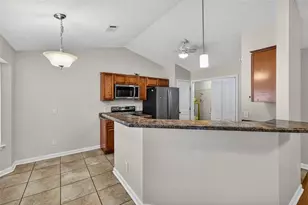 138 Winstead Dr, Brunswick, GA 31525 - Photo 5