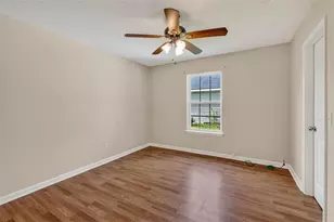 138 Winstead Dr, Brunswick, GA 31525 - Photo 9