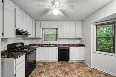 4471 Ambras Way NW, Kennesaw, GA 30152 - Photo 5