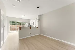 318 Devonshire Dr, Alpharetta, GA 30022 - Photo 13