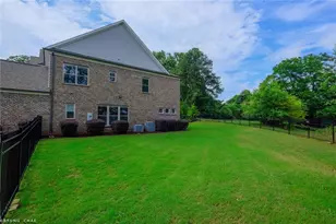 6050 Gallop ct, Suwanee, GA 30024 - Photo 73