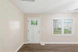 1619 Columbia Dr, Decatur, GA 30032 - Photo 9