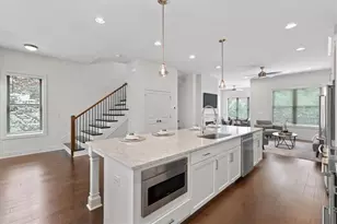 6083 Boylston Dr, Sandy Springs, GA 30328 - Photo 25