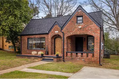 1377 M L King Jr Drive SW, Atlanta, GA 30314 - Photo 1