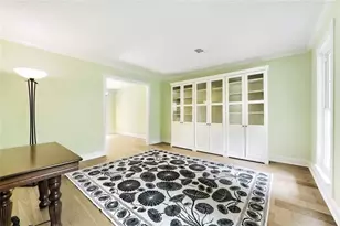235 Barrington Dr E, Roswell, GA 30076 - Photo 7