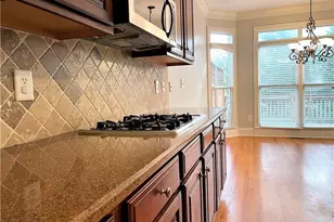 895 Lenox Ct NE, Atlanta, GA 30324 - Photo 11