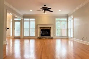 895 Lenox Ct NE, Atlanta, GA 30324 - Photo 5