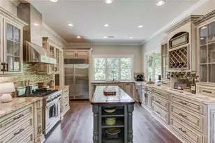 5741 Shadburn Ferry Rd, Buford, GA 30518 - Photo 15