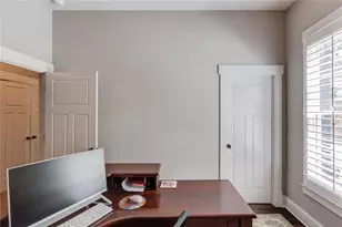 5741 Shadburn Ferry Rd, Buford, GA 30518 - Photo 33
