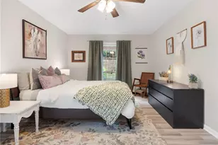 6851 Roswell Rd, Atlanta, GA 30328 - Photo 13