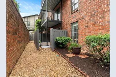 6851 Roswell Road #H26, Atlanta, GA 30328 - Photo 33