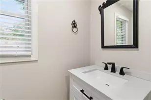 1539 Ridgeland Ct SW, Lilburn, GA 30047 - Photo 21